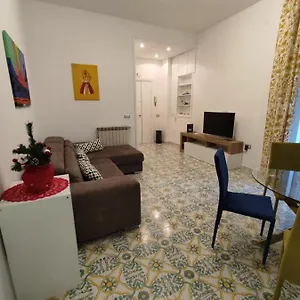 https://villa-il-corno-di-pulcinella.hotels-amalfi.com